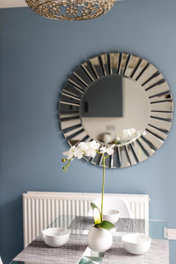 Royal House Wolverhampton - Perfect For Contractors & Large Groups Eksteriør bilde